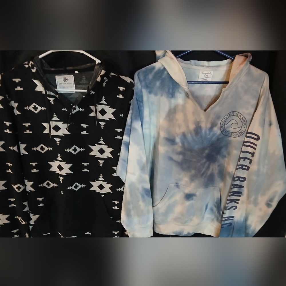 Set Of 2 Hoodies
